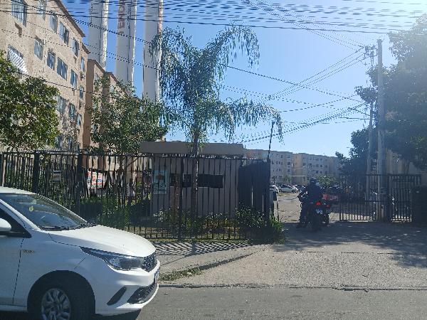 Apartamento no Jardim dos Ipes I