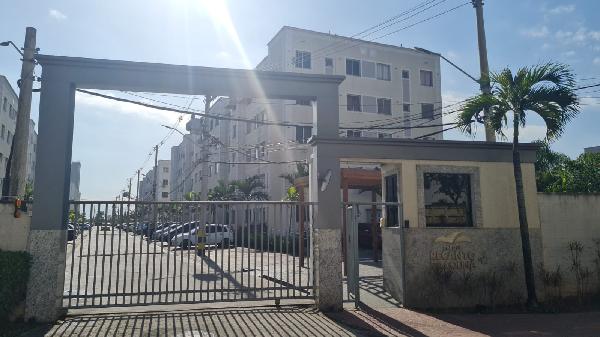 Apartamento no Pq Recanto da Colina