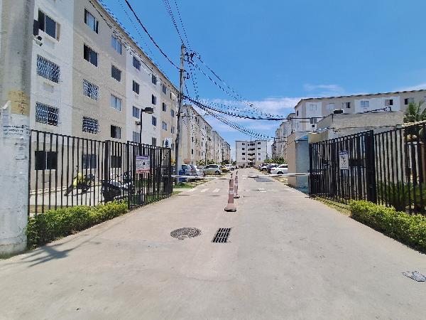 Apartamento no Jardim dos Lirios I
