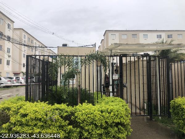 Apartamento no Jardim dos Lirios I