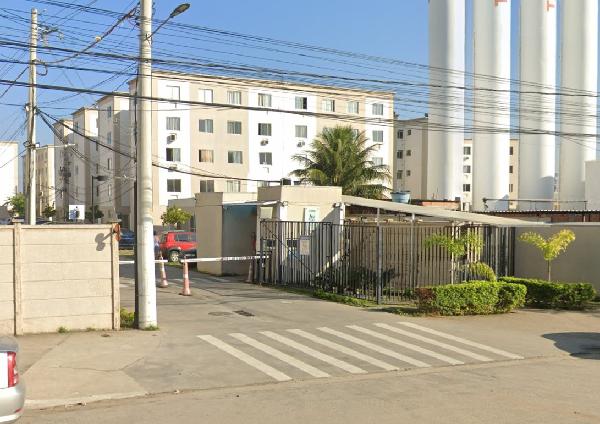 Apartamento no Jardim dos Lirios I