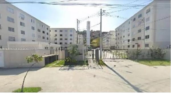 Apartamento no Cond Vale das Flores