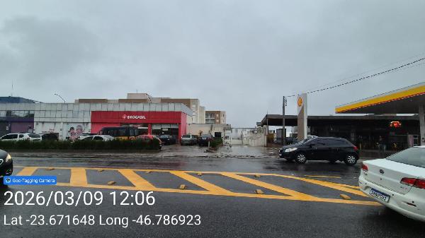 Apartamento no Cond Reserva da Seringueira