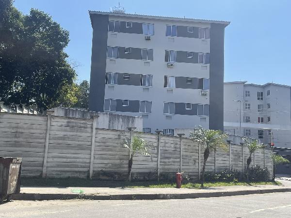 Apartamento no Res Riviera
