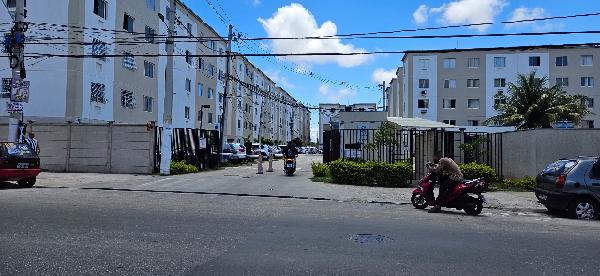 Apartamento no Jardim dos Lirios I