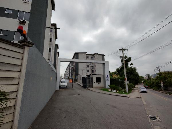 Apartamento no Res Riviera