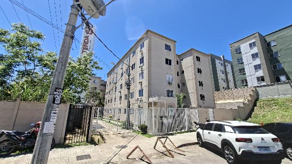 Apartamento no Cond Esmeralda Ville