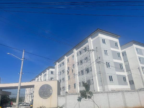 Apartamento no Res Reserva do Campo