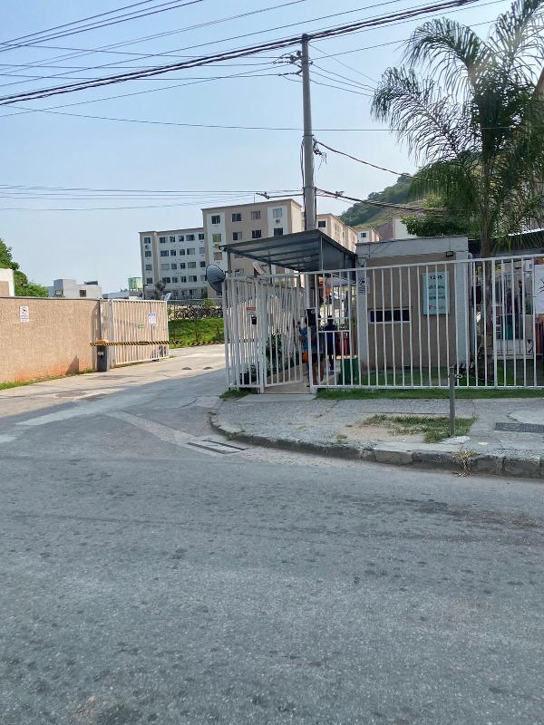 Apartamento no Cond Flora de Jacarepagua