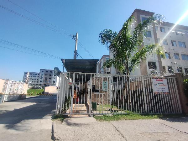 Apartamento no Cond Flora de Jacarepagua