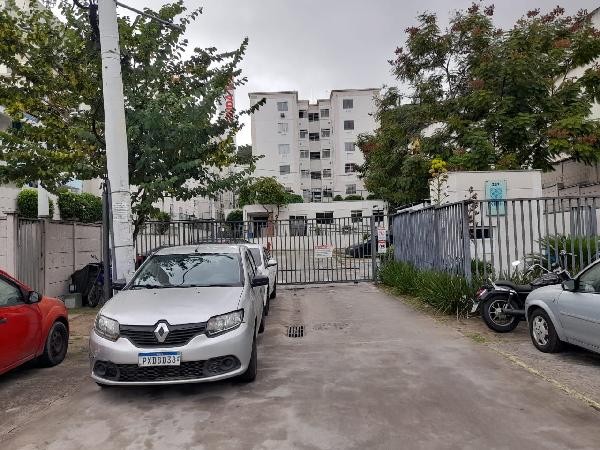 Apartamento no Cascadura