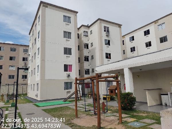 Apartamento no Jardim dos Ipes Iii
