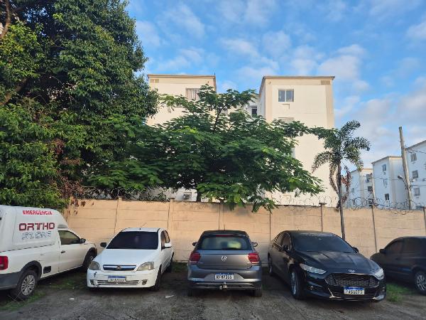 Apartamento no Solar do Oeste I