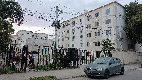 Apartamento no Jardim dos Ipês Ii