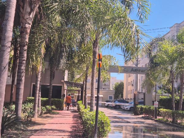 Apartamento no Cond Res Rio Araras