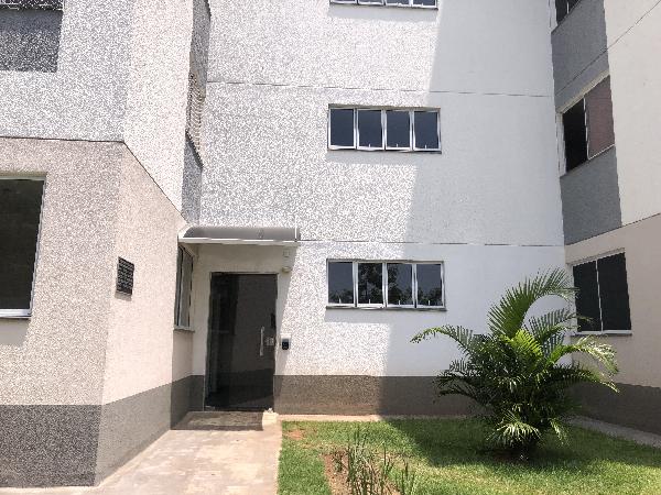 Apartamento no Res Reserva do Campo