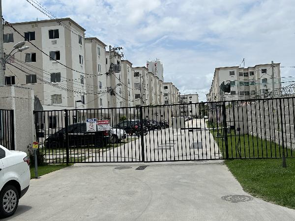 Apartamento no Jardim dos Ipes Iii