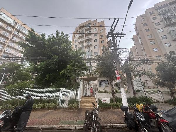 Apartamento no Cond Res Plano & Mooca