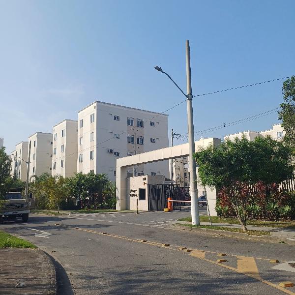 Apartamento no Res Villagio Verona
