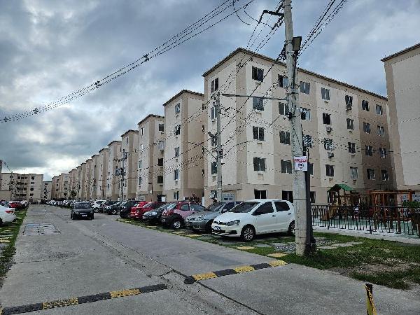Apartamento no Cond Reserva do Parque I