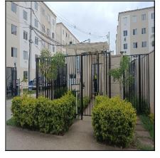 Apartamento no Jardim dos Lirios I