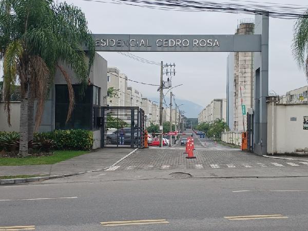Apartamento no Res Cedro Rosa