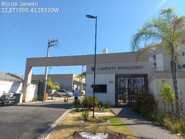 Apartamento no Cond Res Completo Bonsucesso
