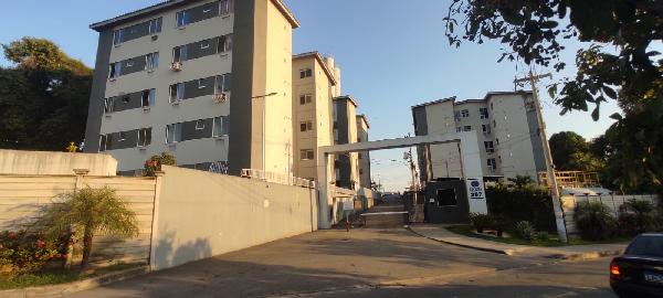 Apartamento no Res Riviera