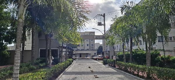 Apartamento no Res Rio Araras
