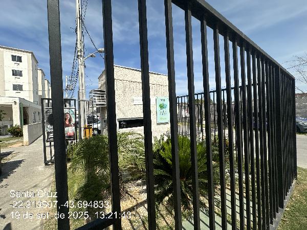 Apartamento no Jardim dos Ipes Iii