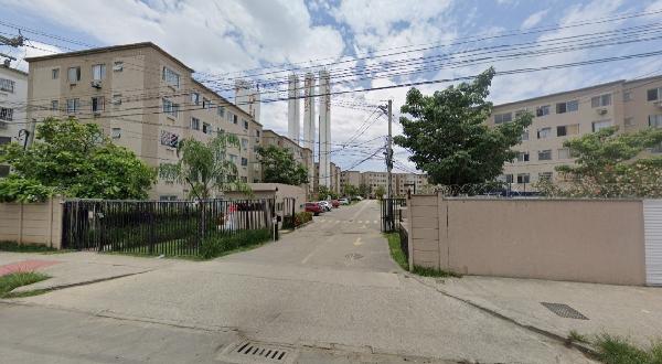 Apartamento no Jardim dos Ipes Iii