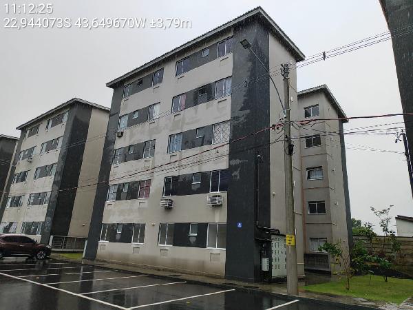 Apartamento no Res Riviera