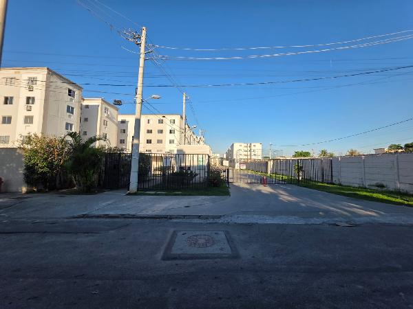 Apartamento no Jardim dos Ipes Iii