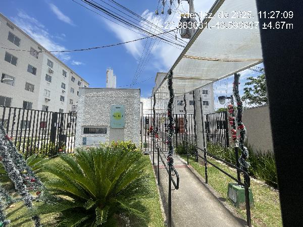 Apartamento no Solar do Oeste 1