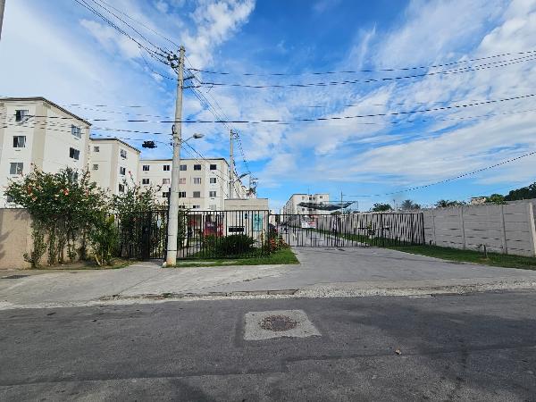 Apartamento no Jardim dos Ipes Iii