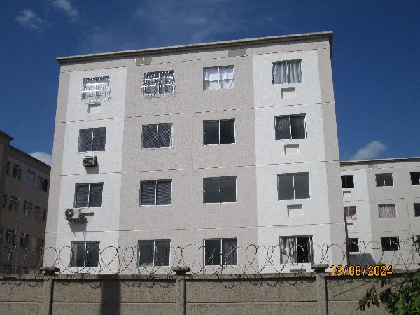 Apartamento no Jardim dos Ipes Iii