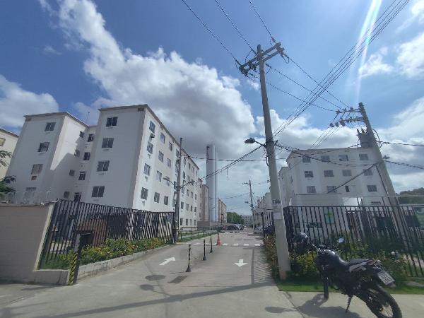 Apartamento no Solar do Oeste I
