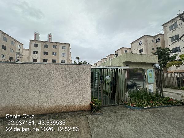 Apartamento no Jardim dos Lirios Ii