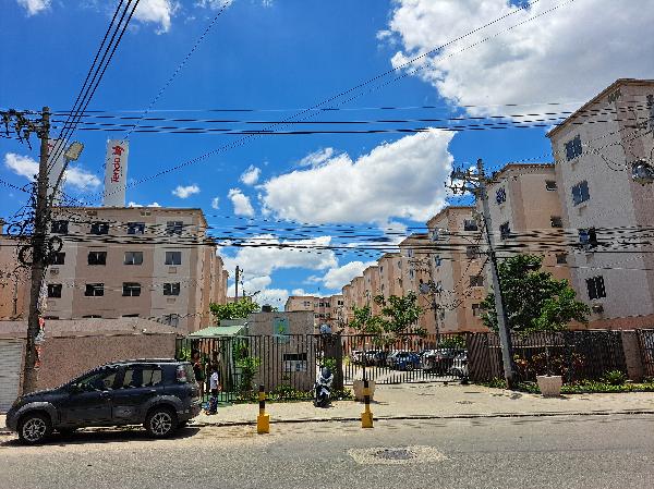 Apartamento no Jardim dos Lirios Ii