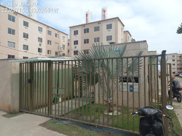 Apartamento no Jardim dos Lirios Ii