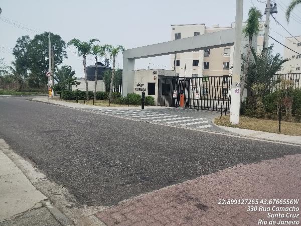Apartamento no Cond Res Villaggio Florenca