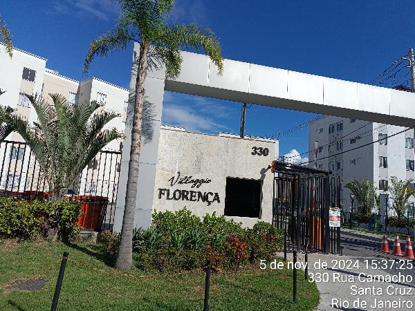 Apartamento no Cond Res Villaggio Florenca