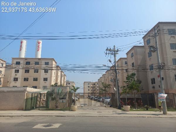 Apartamento no Jardim dos Lirios Ii