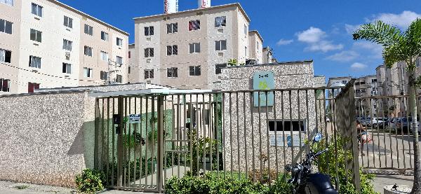 Apartamento no Jardim dos Lirios Ii