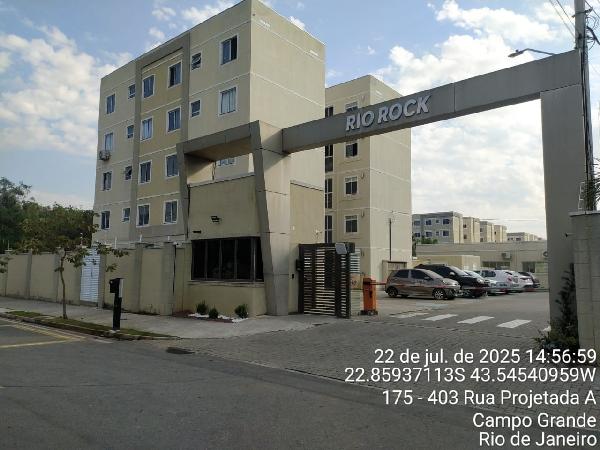 Apartamento no Res Rio Rock
