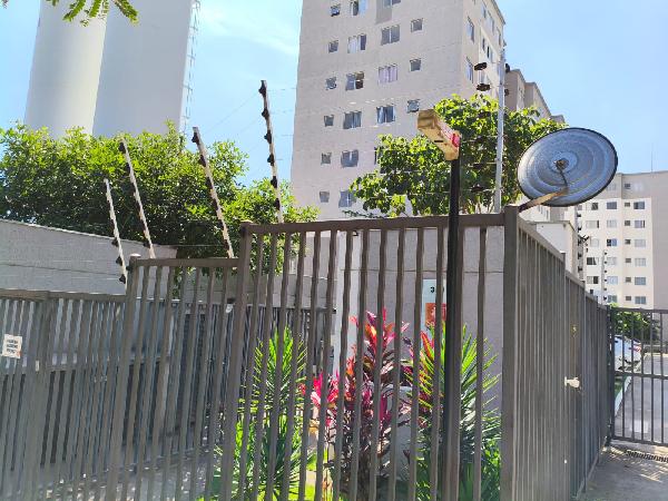 Apartamento no Cond Solaris