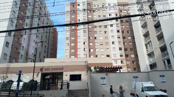 Apartamento no Cond Res Dez Caninde