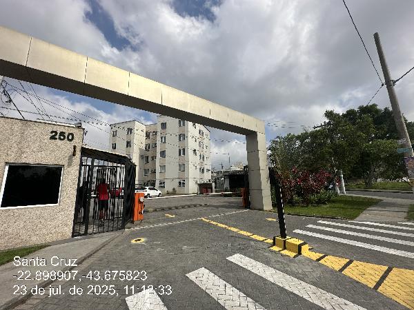 Apartamento no Res Villagio Verona