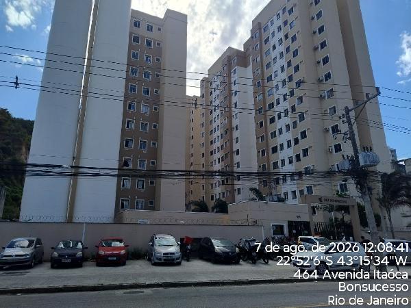 Apartamento no Cond Dez Bonsucesso