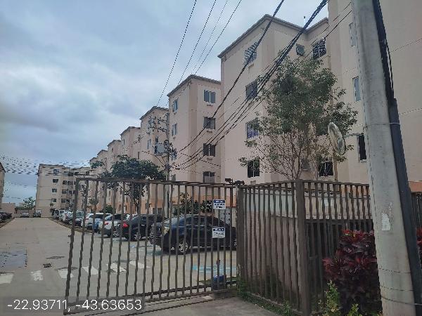 Apartamento no Jardim dos Lirios Ii